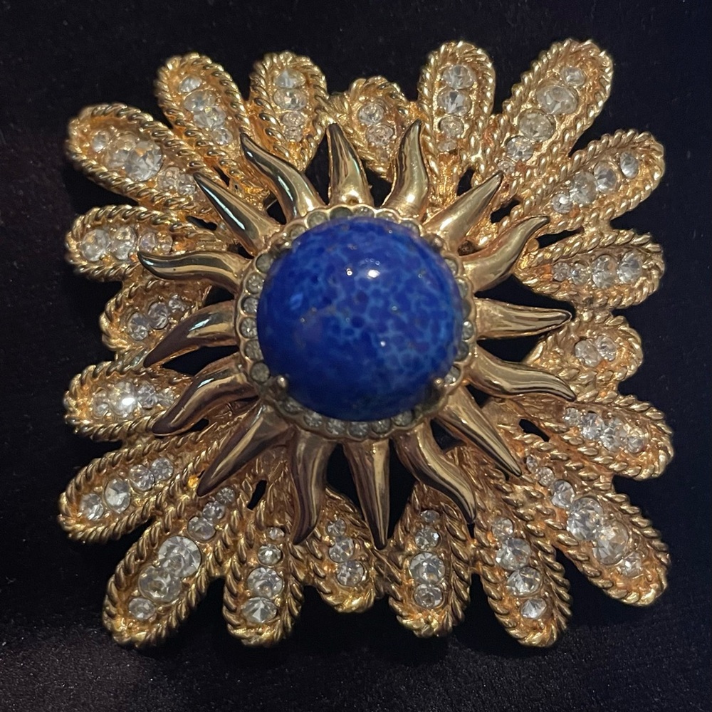 Elegant Gold and Blue Brooch